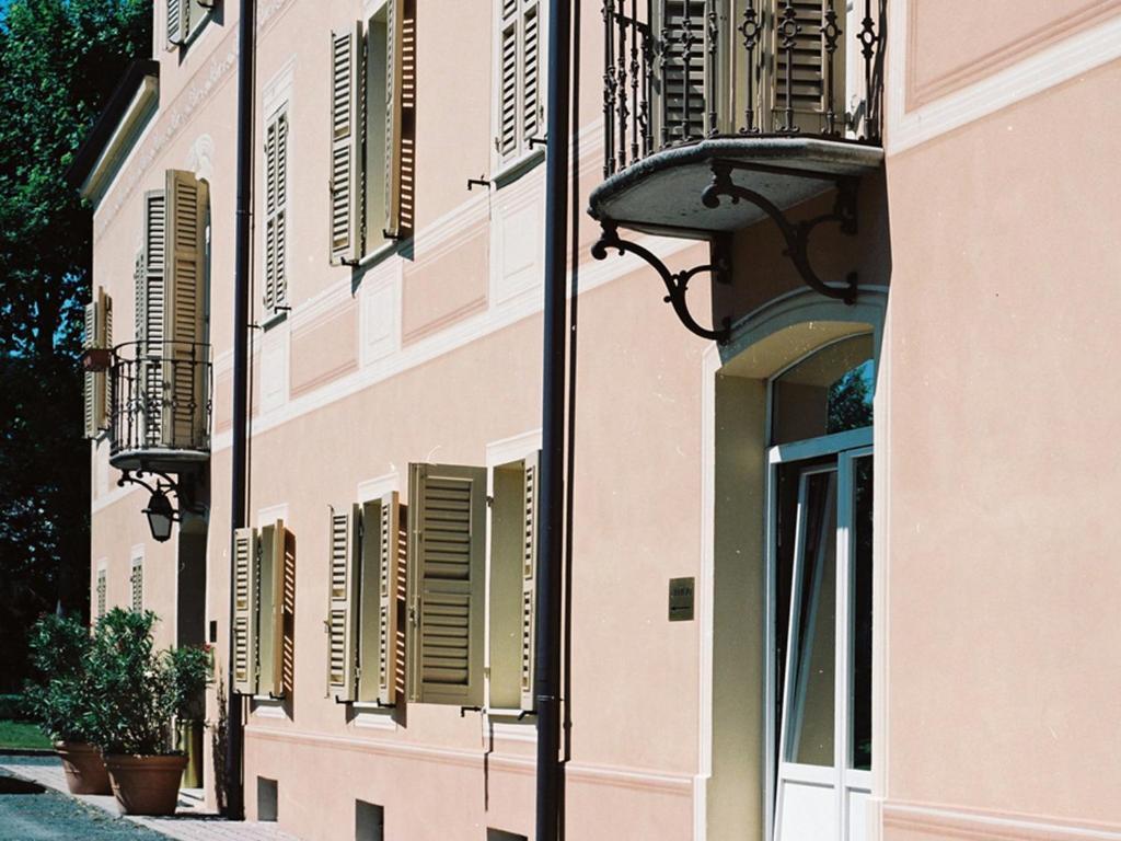 Villa Meli Lupi - Residenze Temporanee بارما المظهر الخارجي الصورة