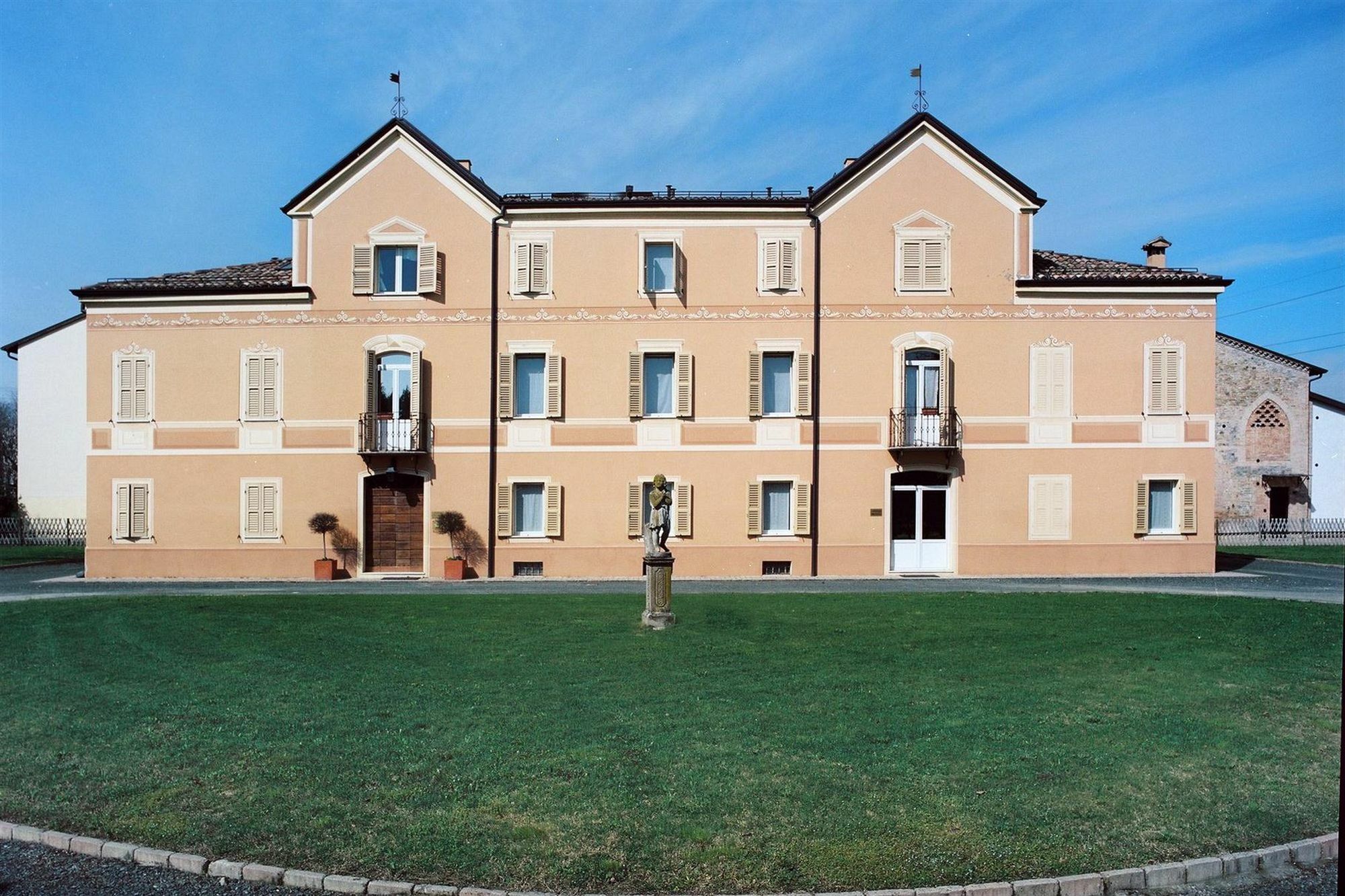 بارما Villa Meli Lupi - Residenze Temporanee المظهر الخارجي الصورة